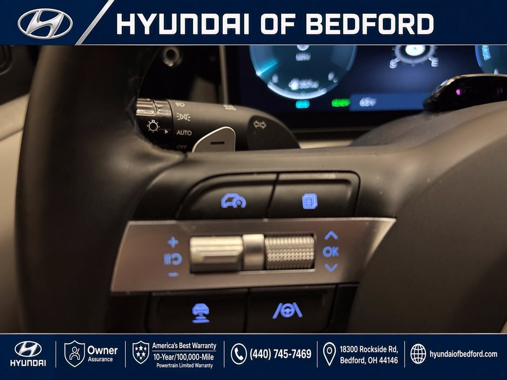 Used 2025 Hyundai Tucson Limited AWD/4WD image 21