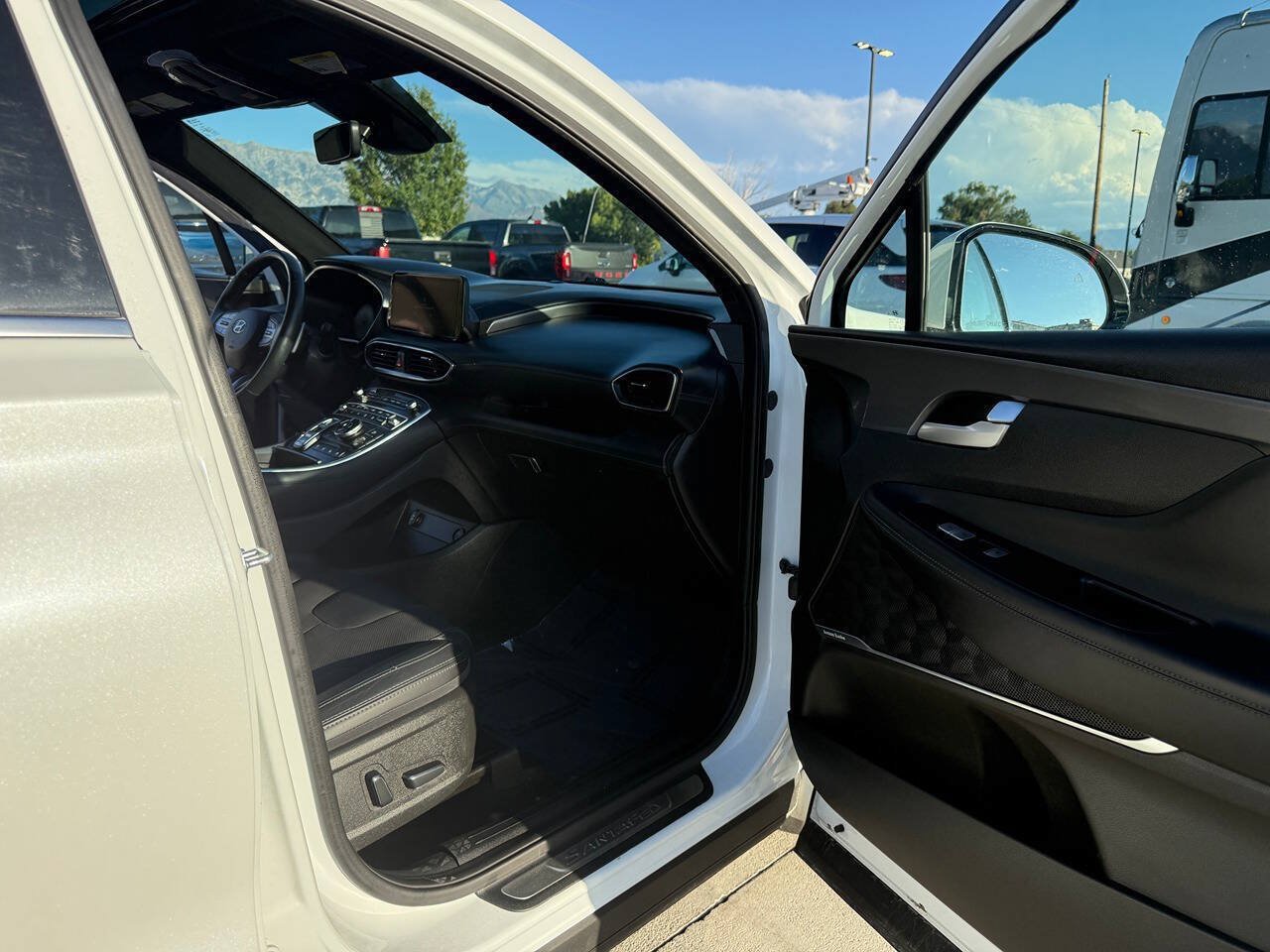 Used 2023 Hyundai Santa Fe Calligraphy w/ Cargo Package AWD/4WD image 22