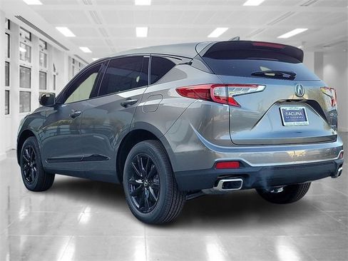 New 2025 Acura RDX SH-AWD image 2