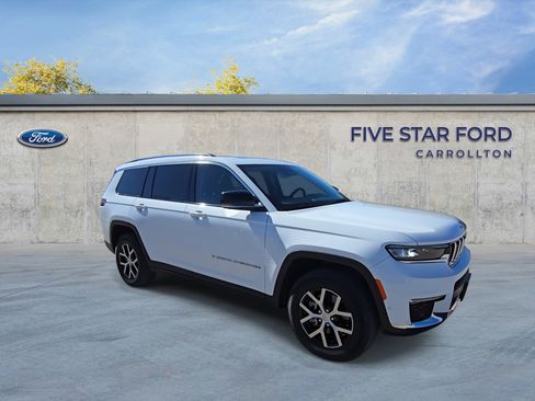 Used 2023 Jeep Grand Cherokee L Limited w/ Luxury Tech Group II image 2