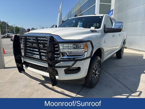 Used 2023 RAM 2500 Limited image 3