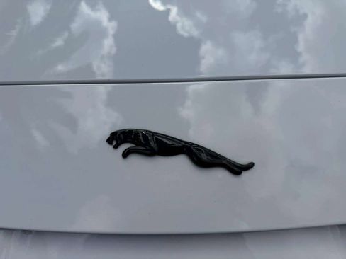 Used 2023 Jaguar F-TYPE R-Dynamic image 15