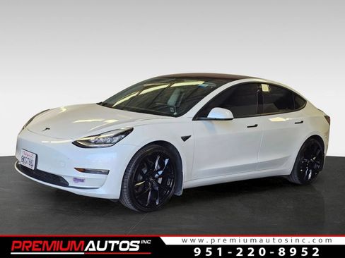 Used 2019 Tesla Model 3 Long Range RWD image 1