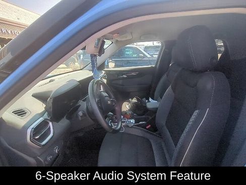 Used 2024 Chevrolet TrailBlazer LT w/ LT Cold Weather Package FWD image 11