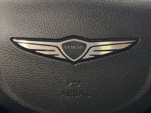 Used 2025 Genesis GV80 2.5T Prestige AWD/4WD image 25