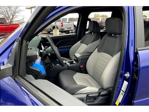 Used 2024 Toyota Tacoma TRD Sport image 27