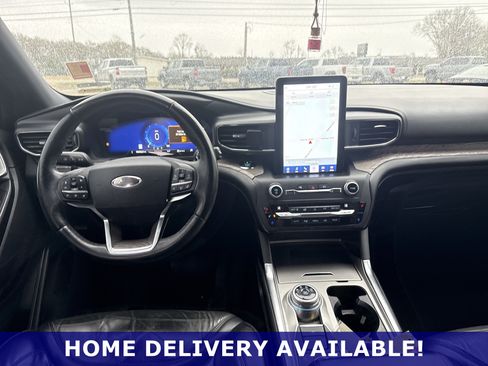 Used 2020 Ford Explorer Platinum w/ Premium Technology Package AWD/4WD image 23