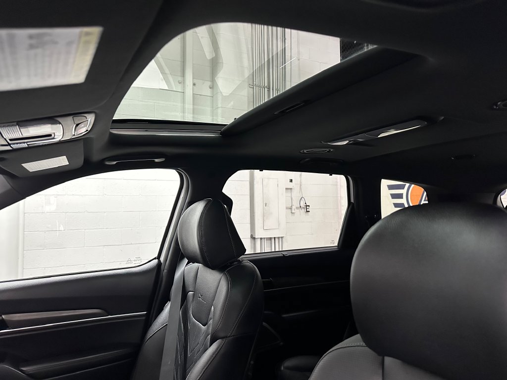 Used 2025 Kia Telluride EX X-Line AWD/4WD image 36