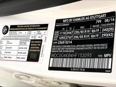 Certified 2017 Mercedes-Benz GLC 300 4MATIC image 38
