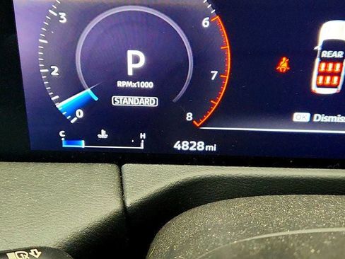 Used 2025 Nissan Armada PRO-4X w/ Pro-4X Premium Package image 16