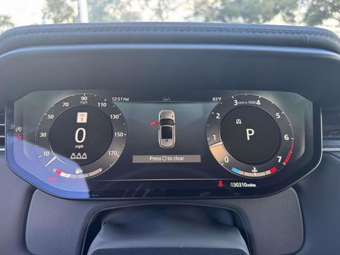 Used 2024 Land Rover Range Rover Sport Dynamic SE image 31