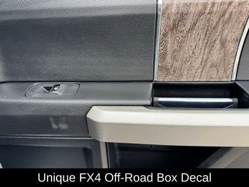 Used 2017 Ford F350 Lariat w/ Lariat Ultimate Package AWD/4WD image 24