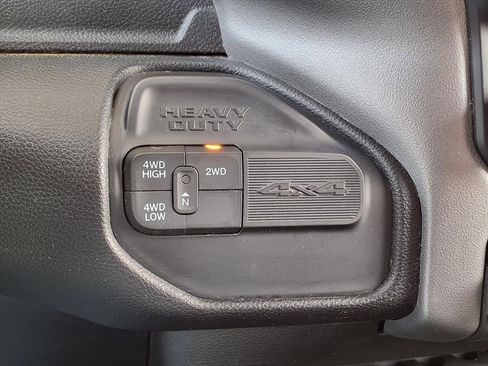 Used 2024 RAM 2500 Big Horn image 11