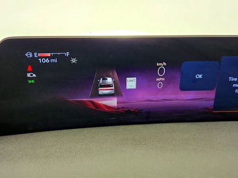 Used 2025 Lincoln Navigator Reserve w/ Jet Appearance Package image 15