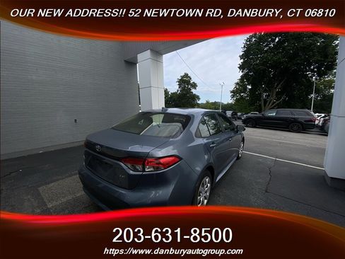Used 2020 Toyota Corolla LE FWD image 5