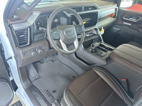 New 2026 GMC Sierra 1500 Denali w/ Technology Package image 13