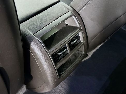 Used 2022 Cadillac XT5 Premium Luxury w/ Technology Package image 34