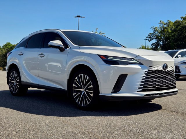 Used 2023 Lexus RX 350 Premium Plus w/ Cold Area Package FWD image 7