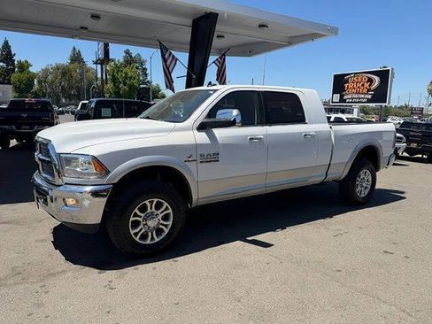 Used 2014 RAM 2500 Laramie w/ Protection Group AWD/4WD image 3