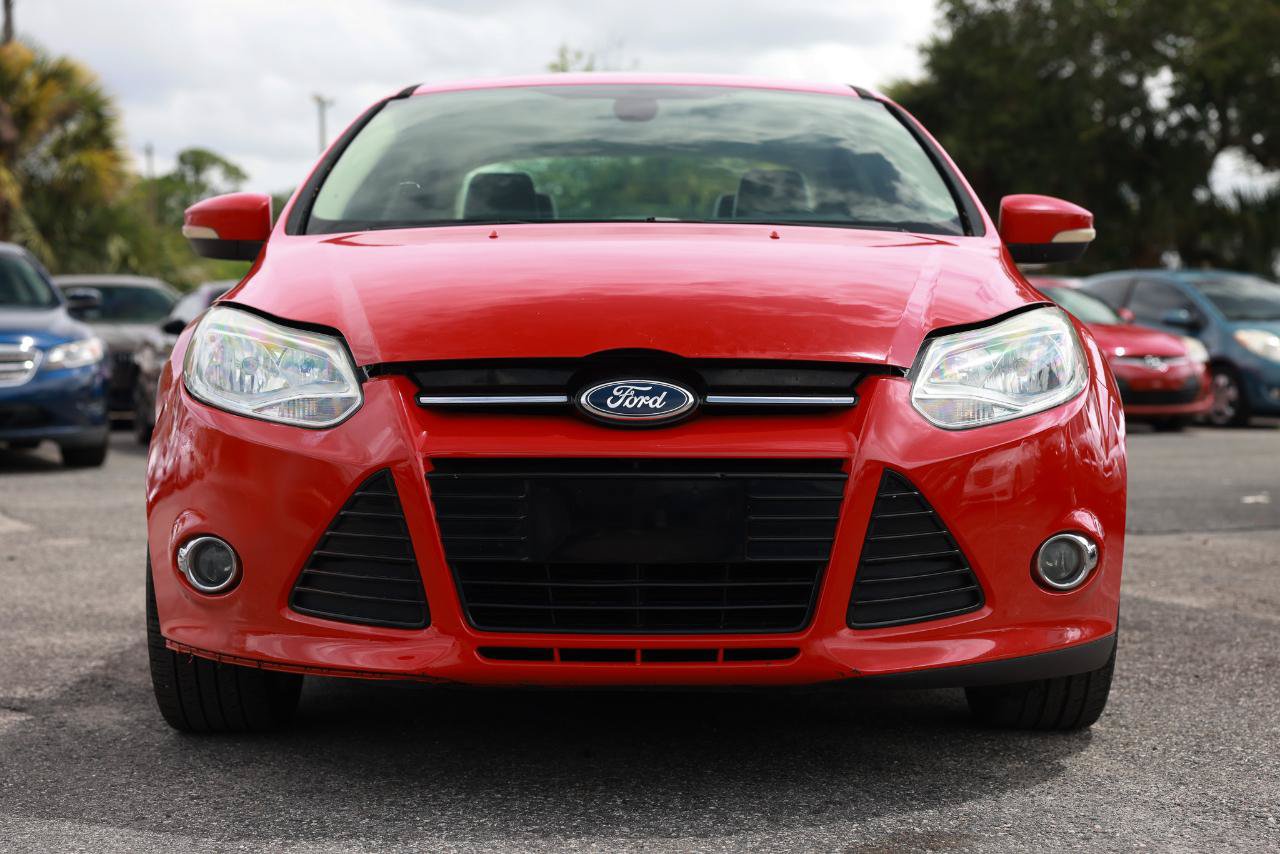Used 2012 Ford Focus SEL FWD image 19