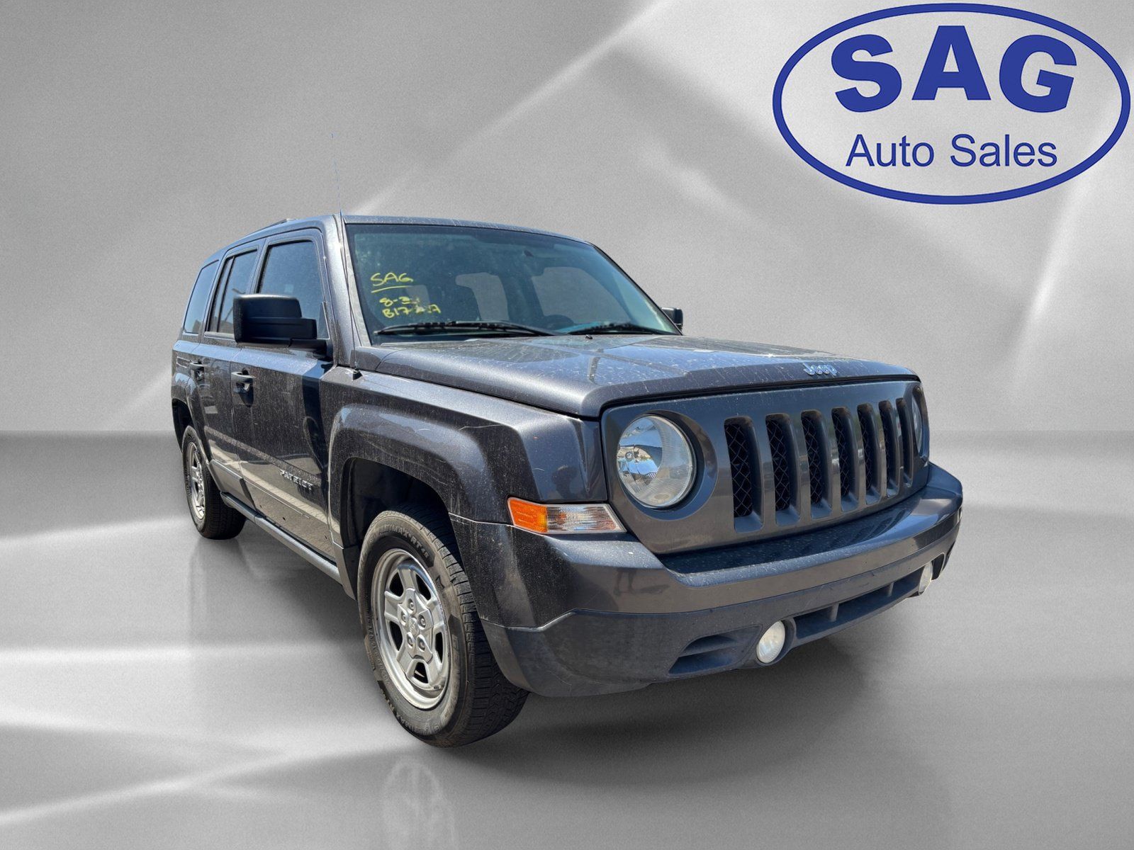 Used 2015 Jeep Patriot Sport FWD image 2