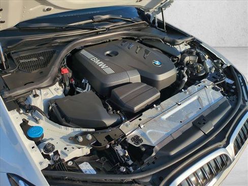 Used 2025 BMW 330i Sedan w/ Convenience Package RWD image 24