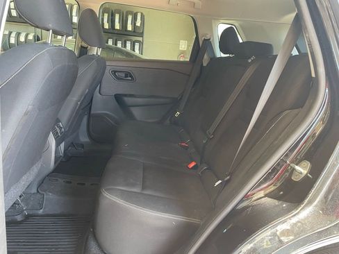 Certified 2023 Nissan Rogue S image 16