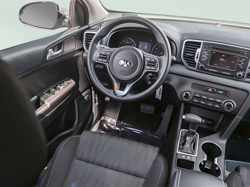 Used 2017 Kia Sportage LX image 28