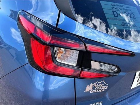 Used 2024 Subaru Crosstrek 2.0i Premium AWD/4WD image 23