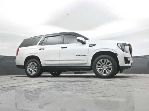 Used 2022 GMC Yukon Denali AWD/4WD image 29
