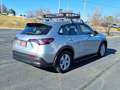 Used 2025 Honda HR-V LX image 25