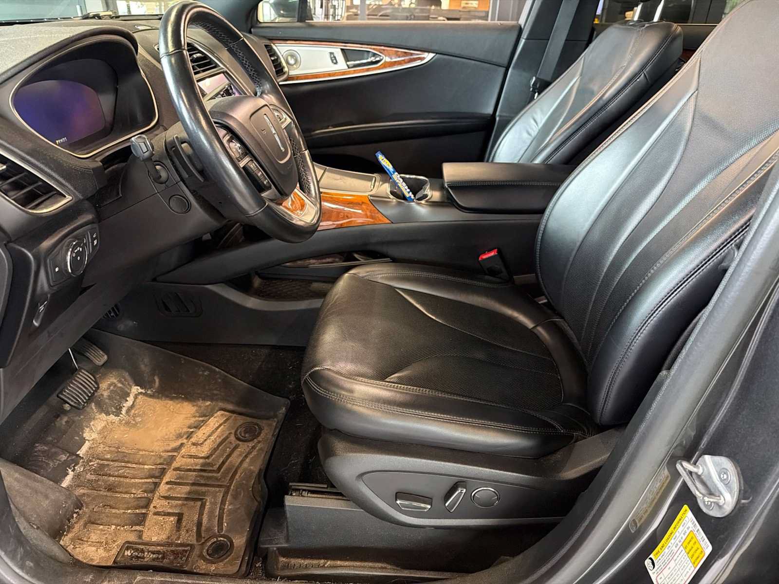Used 2019 Lincoln Nautilus Reserve w/ Ultimate Package AWD/4WD image 17