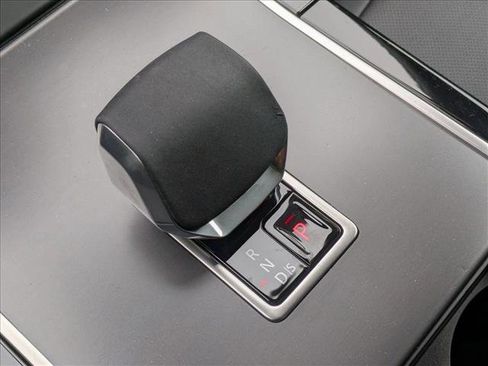 Certified 2026 Land Rover Range Rover Evoque S image 12