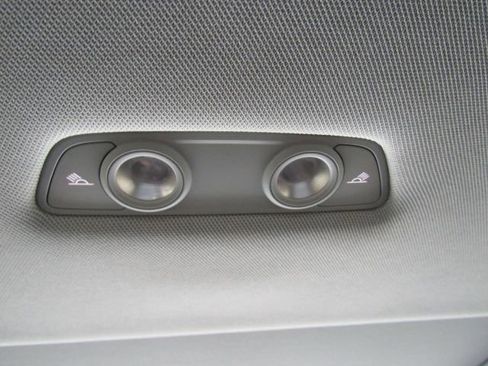 Used 2023 Audi Q8 Premium Plus w/ Premium Plus Package image 36