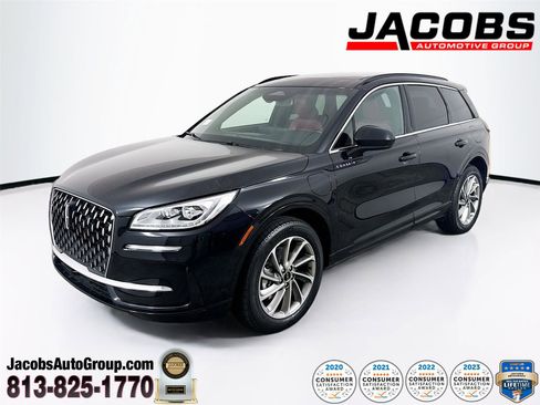 Used 2025 Lincoln Corsair Grand Touring w/ Towing Package image 1