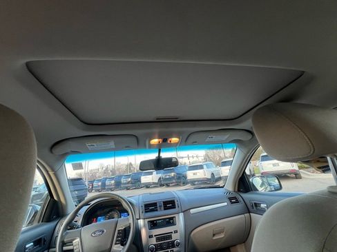 Used 2010 Ford Fusion Hybrid image 6