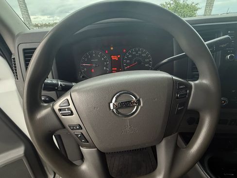 Used 2020 Nissan NV 3500 SV image 23