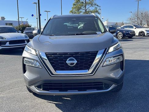 Used 2023 Nissan Rogue SL w/ SL Premium Package image 8