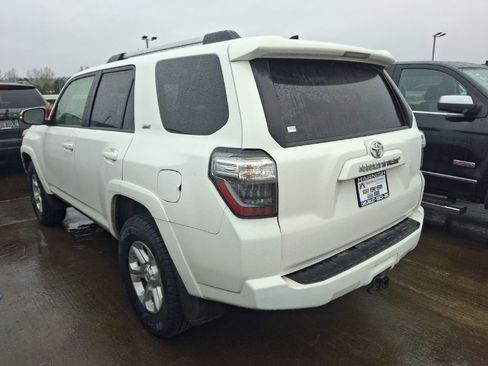 Used 2019 Toyota 4Runner SR5 Premium image 7