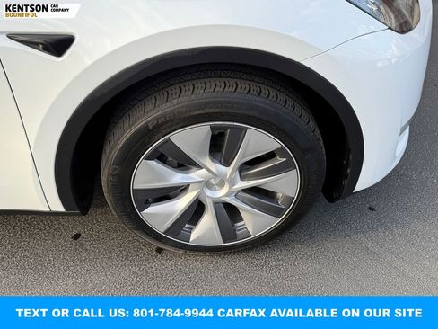 Used 2023 Tesla Model Y Long Range image 15