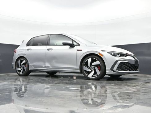 Used 2023 Volkswagen GTI SE FWD image 37
