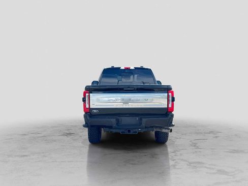 Used 2023 Ford F250 Platinum AWD/4WD image 5