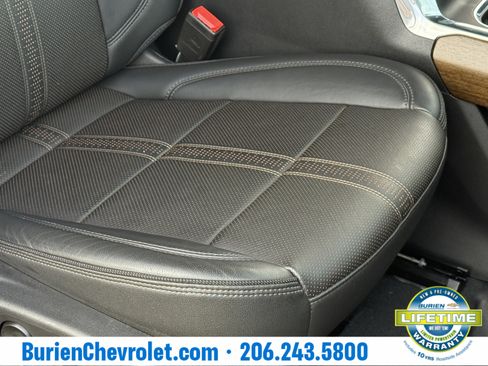 Used 2022 Chevrolet Silverado 1500 High Country w/ High Country Premium Package image 24