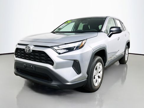 Used 2024 Toyota RAV4 LE image 10