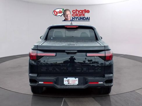 New 2026 Hyundai Santa Cruz SEL FWD image 4