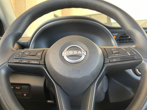 Used 2024 Nissan Kicks S image 25