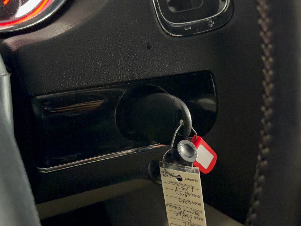 Used 2016 Dodge Grand Caravan SE FWD image 20