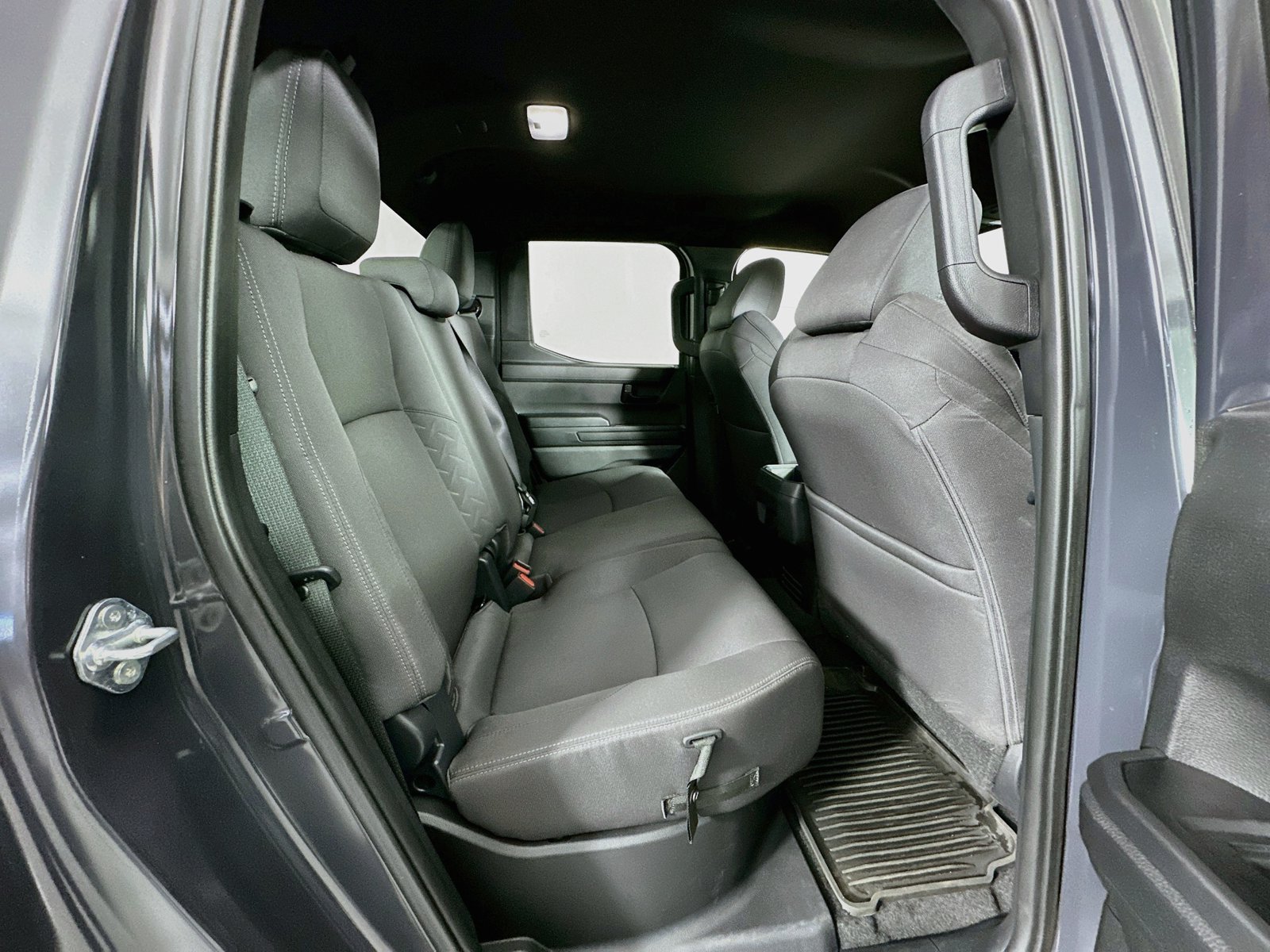 Certified 2025 Toyota Tacoma SR5 AWD/4WD image 25