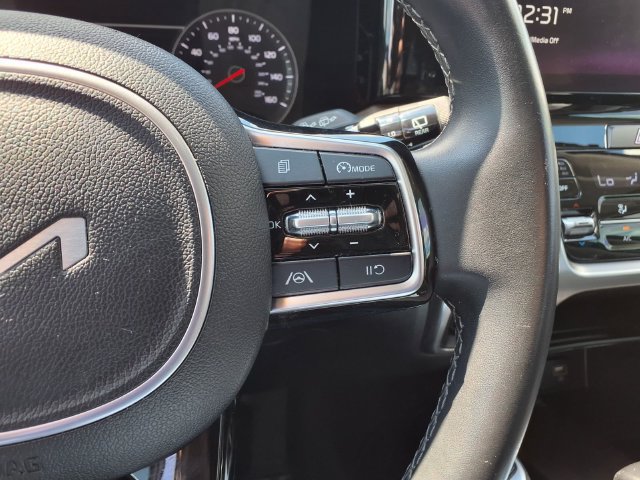 Used 2022 Kia Sorento S w/ Panoramic Sunroof Package AWD/4WD image 24