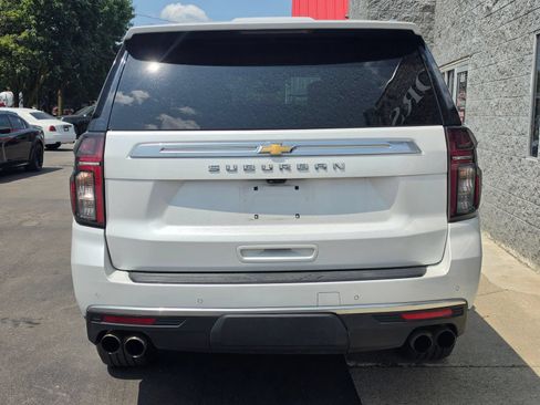 Used 2021 Chevrolet Suburban High Country w/ Premium Package AWD/4WD image 5